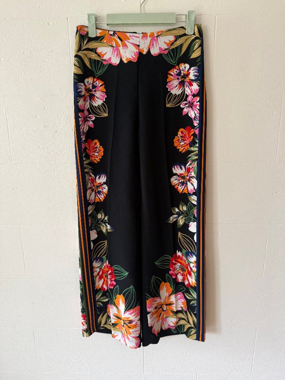 Rinascimento | Italien Made Floral & Stripe Trousers | Summer Wide Leg | Size XS